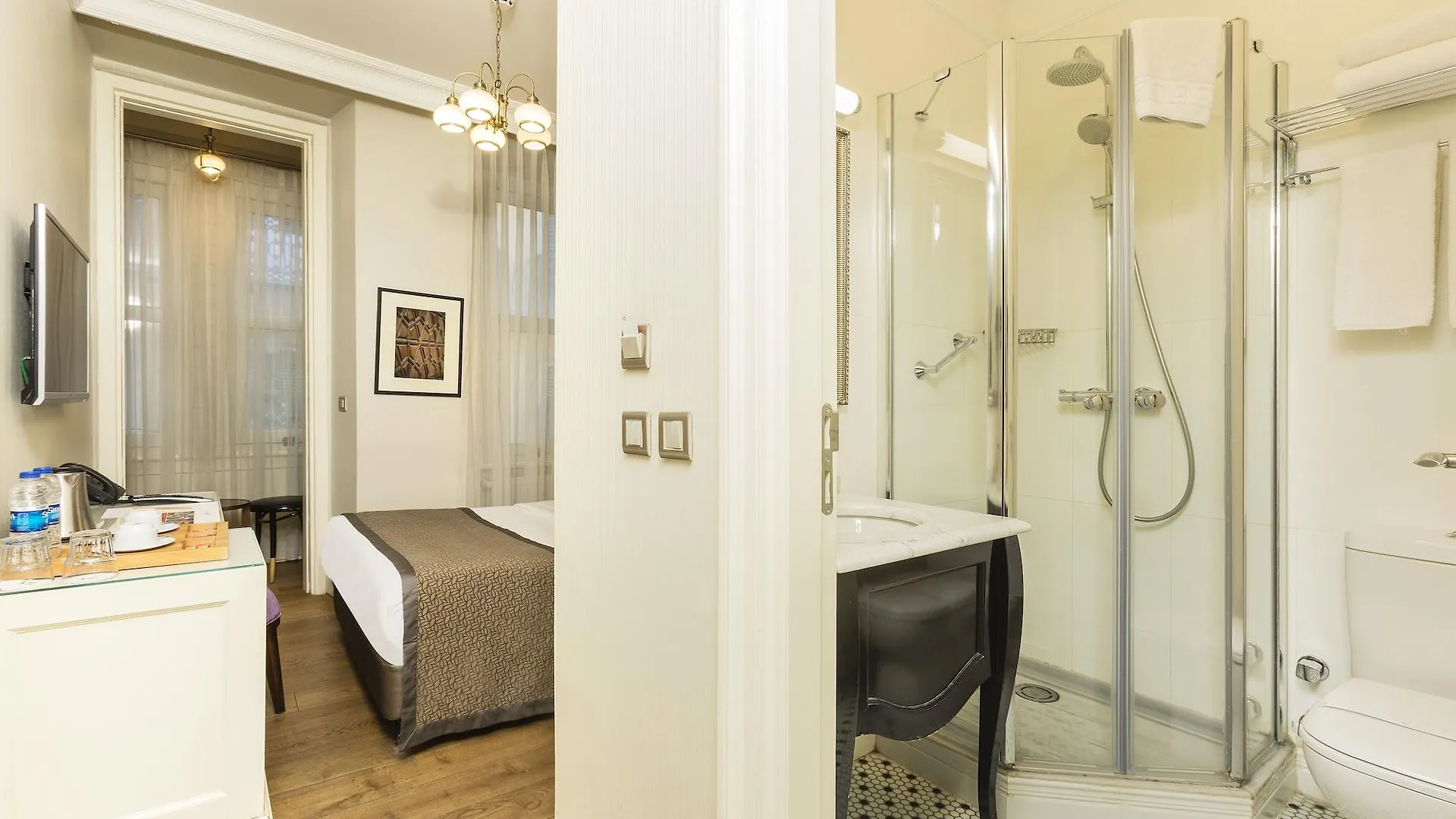 Meroddi Galata Mansion Istanbul Hotel