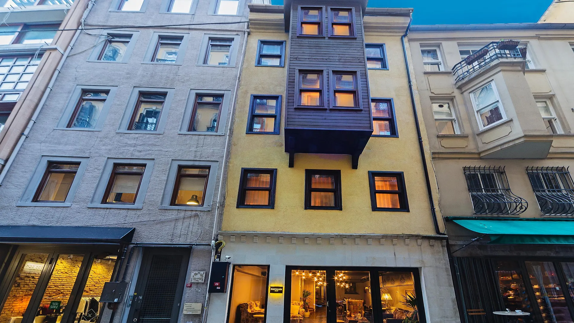 Meroddi Galata Mansion Istanbul